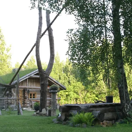 山林小屋 Pahkli Holiday House