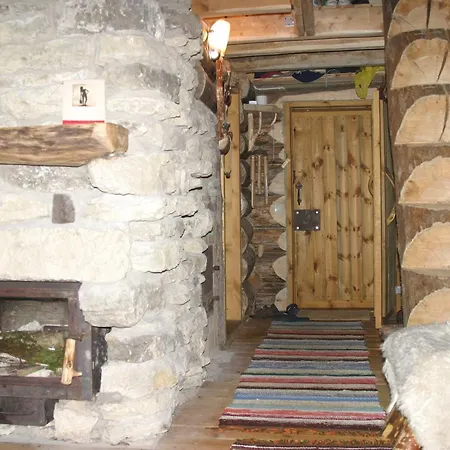 山林小屋 Pahkli Holiday House Heltermaa