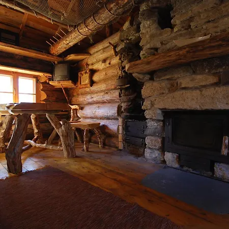 Pahkli Holiday House